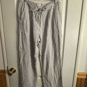 Laundry By Shelli Segal White and Navy Striped Drawstring Pants